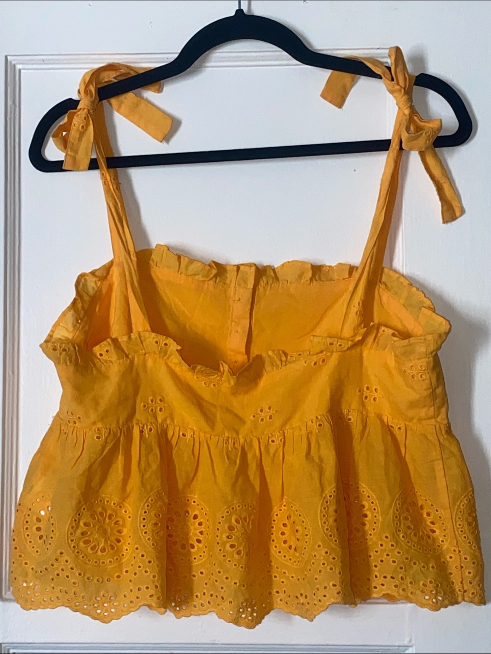 Urban Outfitters Yellow Eyelet Tie-Shoulder Lace Ruffled Women's Top Size M. - Picture 8 of 9